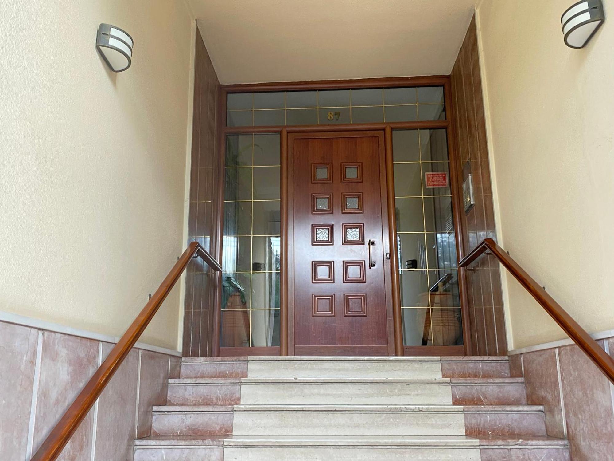 Modern 2 Bedroom Apartment Near Acropolis In The Heart Of The City - Explore Center By Foot Athens Luaran gambar